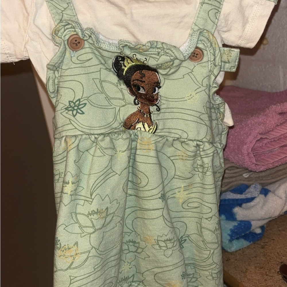 Princess Tiana Green Dress with White Top